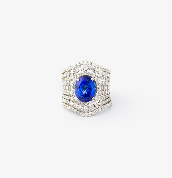 1.Starlit Tanzanite-Style Oval Ring with Multi-Row Diamond